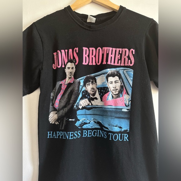 Jonas Brothers Happiness Begins Tour Neon Colors Music Band Tee Size XS/S - Picture 2 of 4
